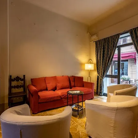 Palazzo Mosela Porta 3*