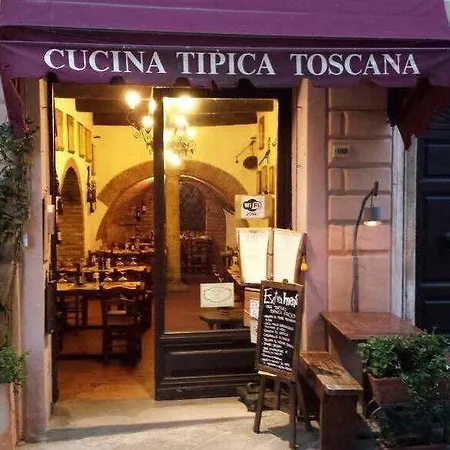 Palazzo Mosela Porta 3*